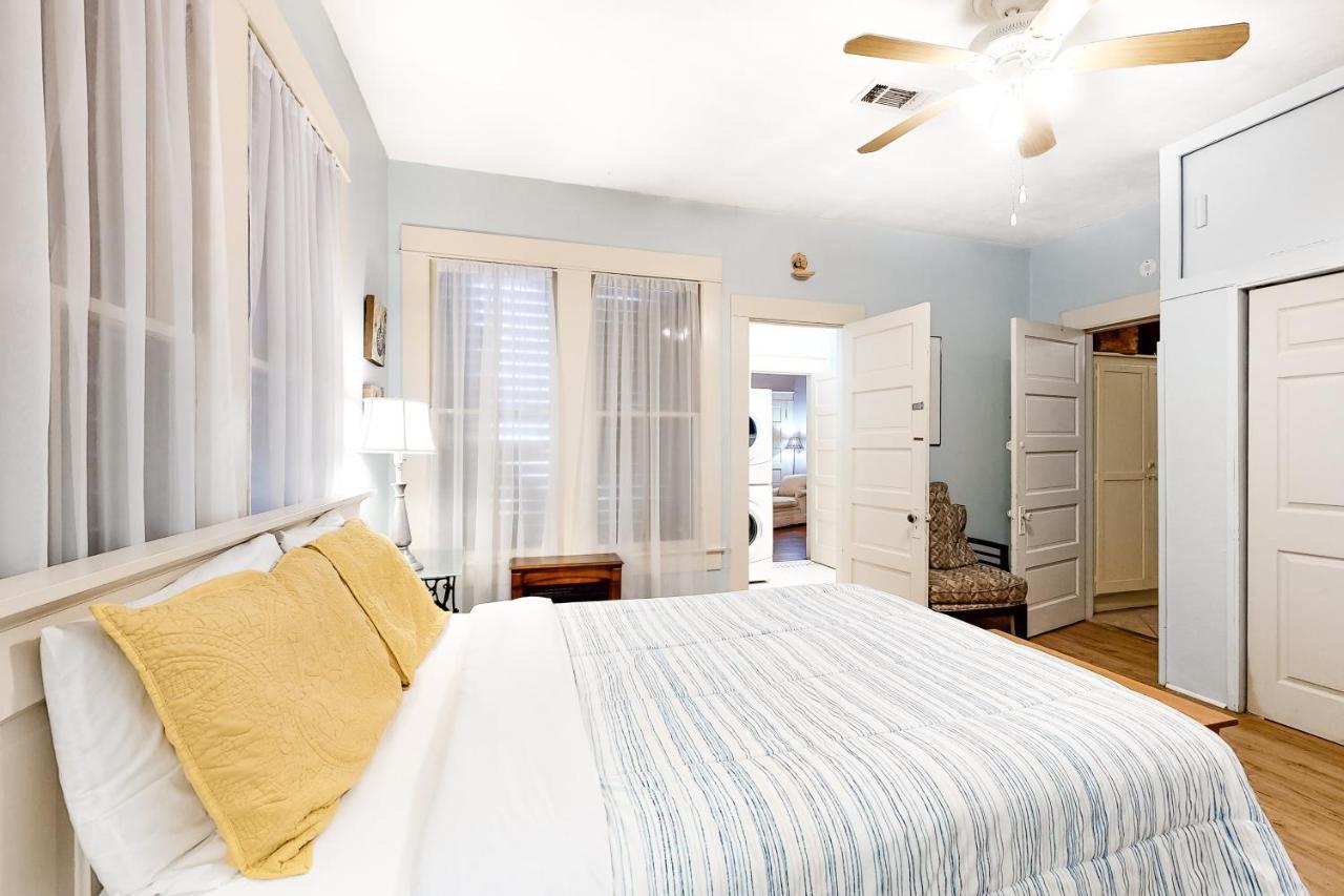 Castaway Cottage Galveston Exterior foto